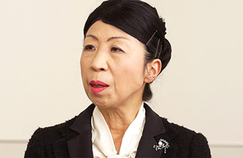 写真：林 真理子部長