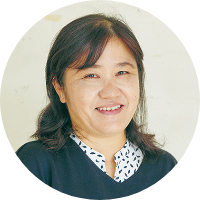 平良早美教諭