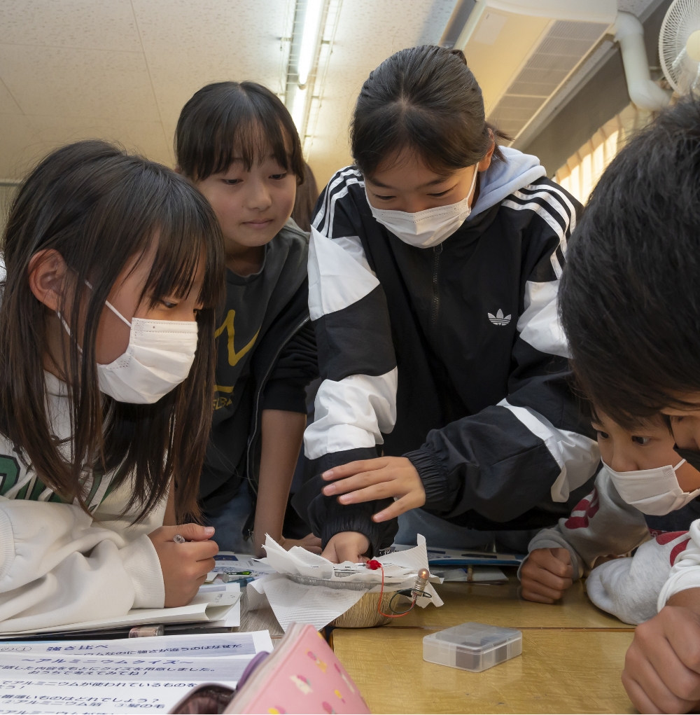 出張授業：株式会社ＵＡＣＪの様子1