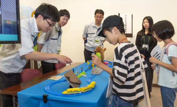 かんきょう1日学校:ナブテスコ株式会社の様子3