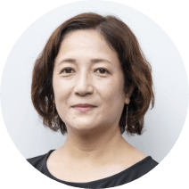 新井佳代子さん