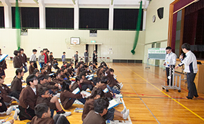 出張授業：ナブテスコ株式会社の様子6