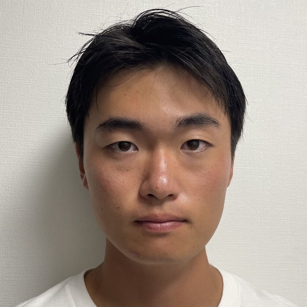 山村 亮輔
