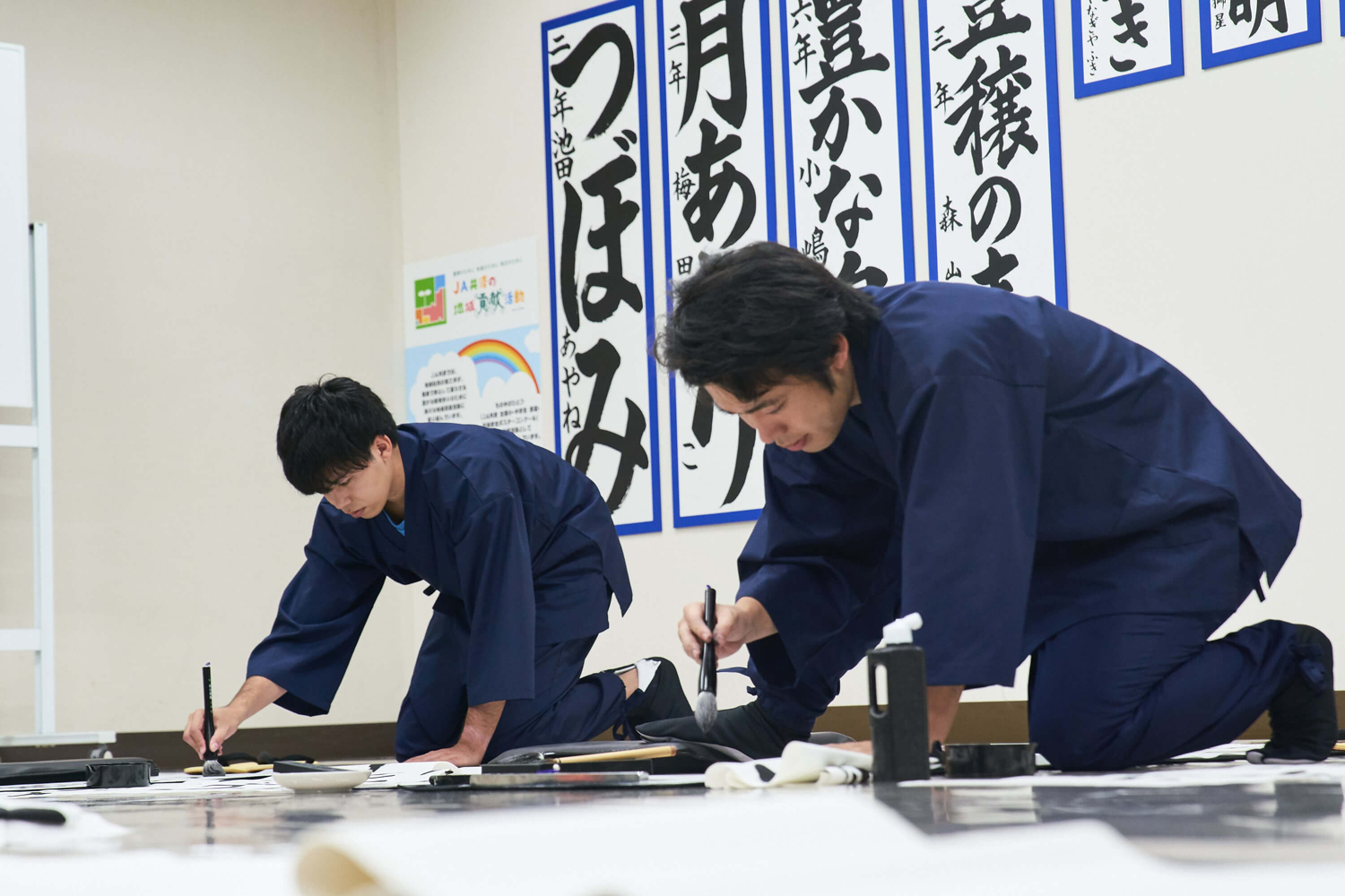 フィッシャーズ 書道に挑戦