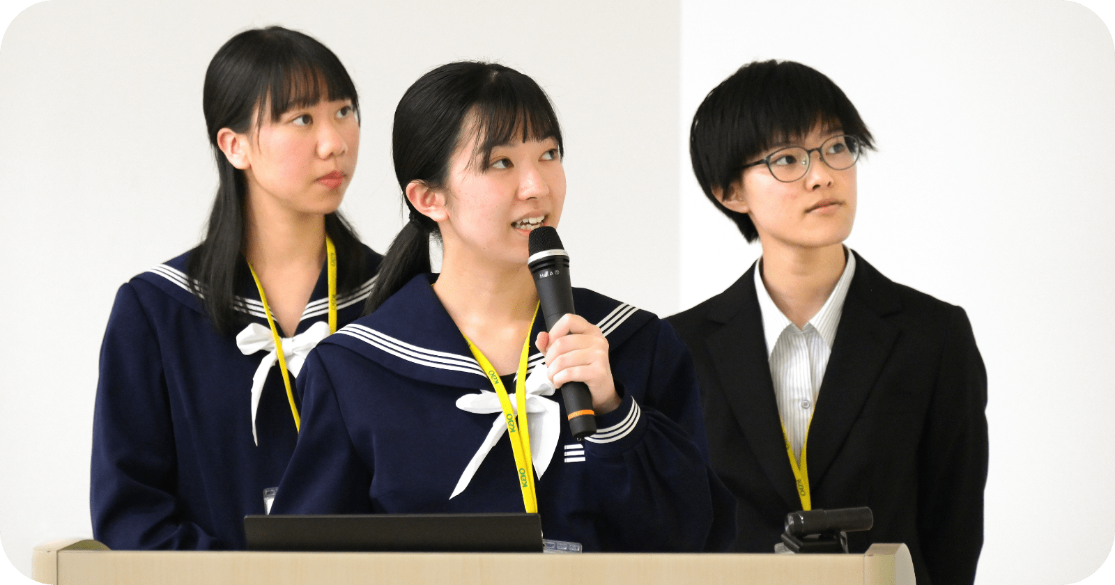 坂手 遥さん、横山麗乃さん、渉 結名さん