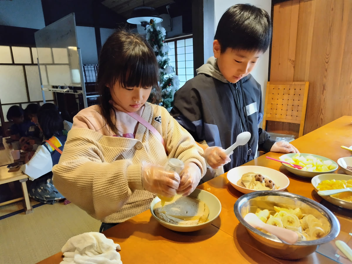 個性が光るトッピング。一番人気はアイスクリーム
