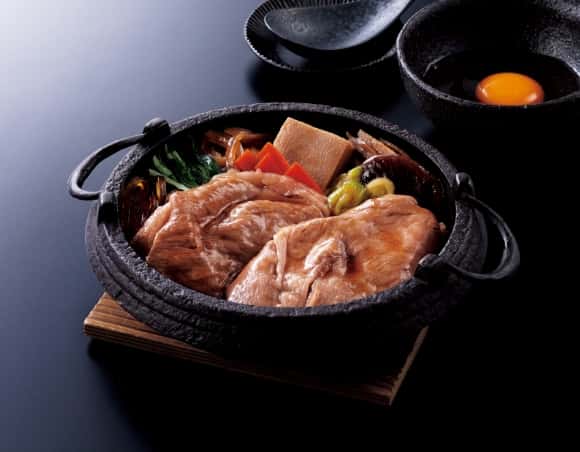 松阪牛5等級を使った特製牛すき焼き小鍋