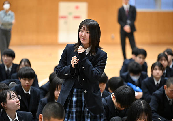 質疑応答の様子