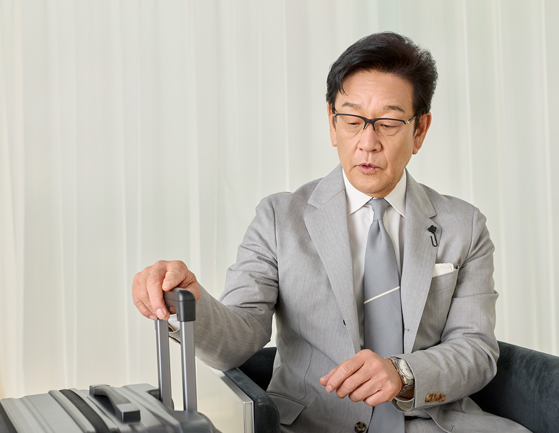 栗山英樹さん