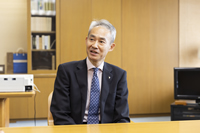 馬塲杉夫 学長