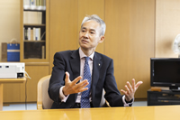 馬塲杉夫 学長