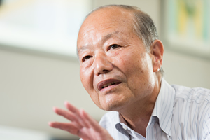 大阪府教育長を４年務めた経歴を持つ中西正人理事