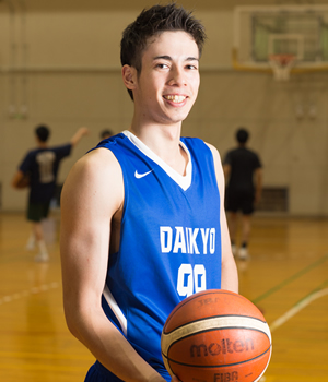 大学院教育学研究科 英語教育専攻1年生 山本 絢子さん