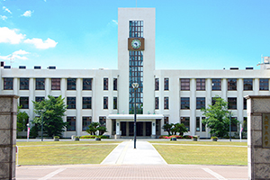 大阪市立大学