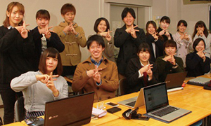 くまりずむのメンバー。36人の学生が在籍している