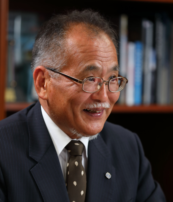 中島 廣光学長