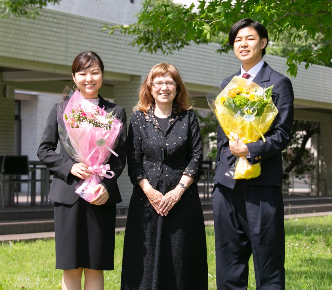神戸市外国語大学