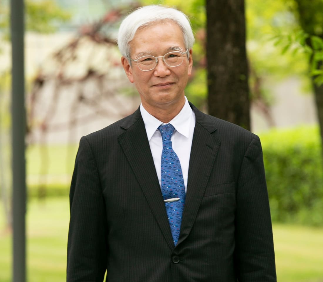 神戸市外国語大学