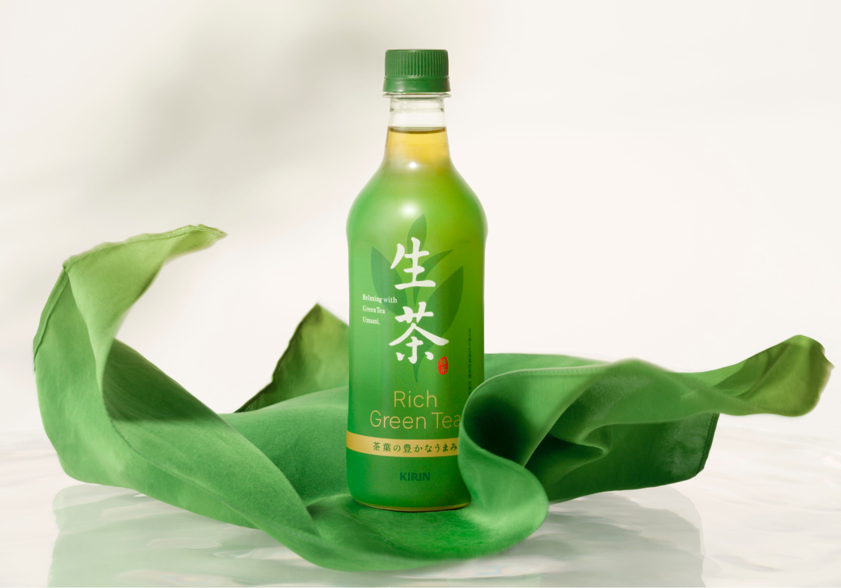 新「生茶」の画像
