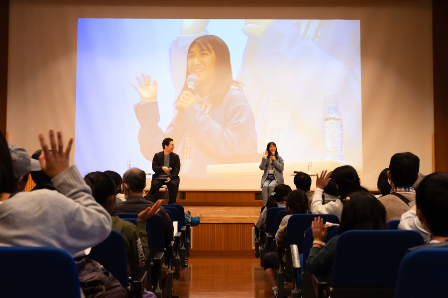 【チャレンジトーク】
参加者からの質問に真摯に答えてくれました。